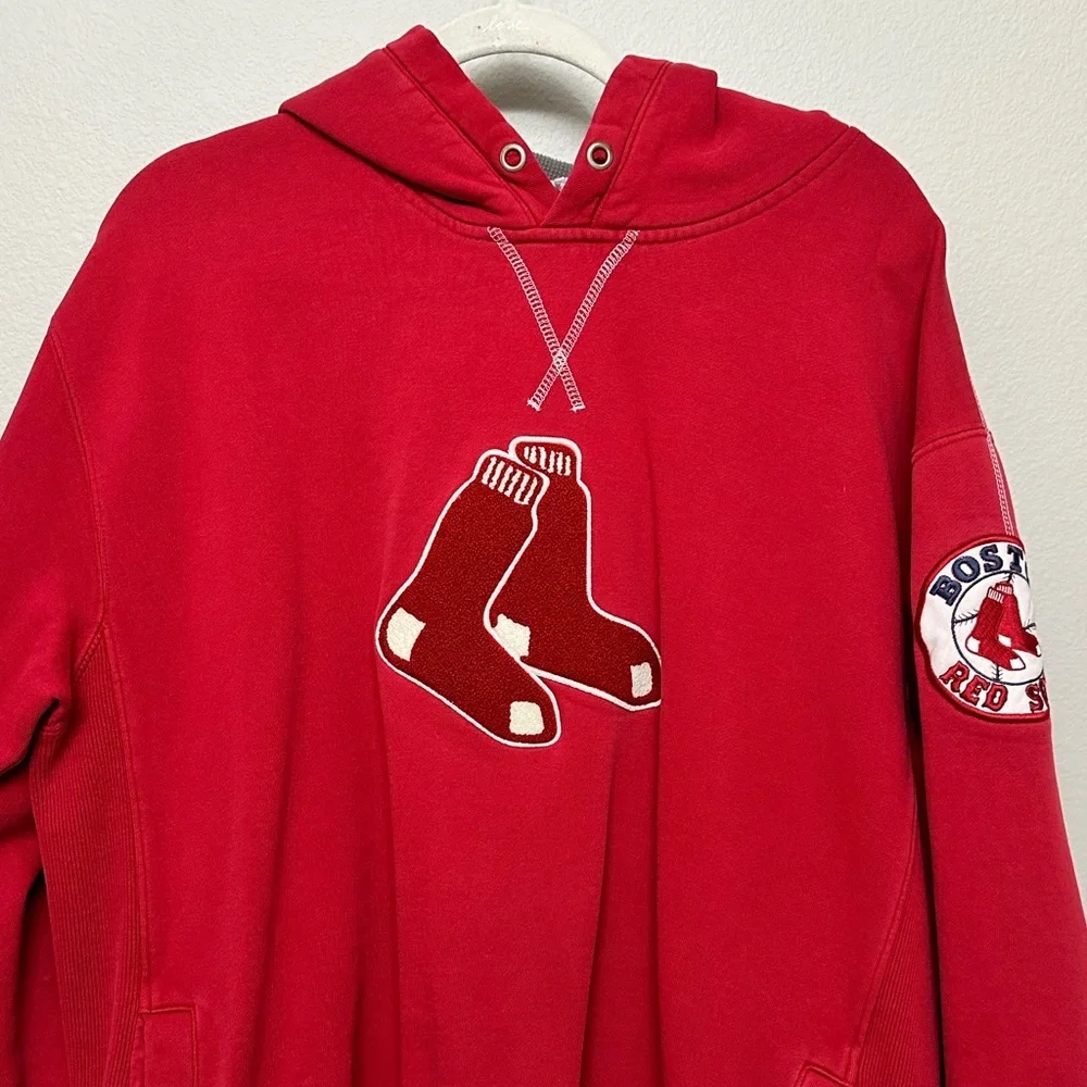 Majestic Athletic Vintage Men's Red & White Boston Red Sox Hoodie Size L